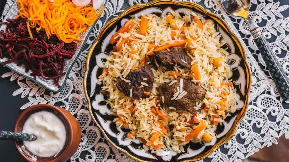 Плов с баклажанами: сочный и ароматный рецепт для всей семьи Плов с баклажанами: сочный и ароматный рецепт для всей семьи