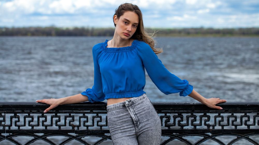 Джинсы, которые уже не в тренде: что сейчас актуально Джинсы, которые уже не в тренде: что сейчас актуально