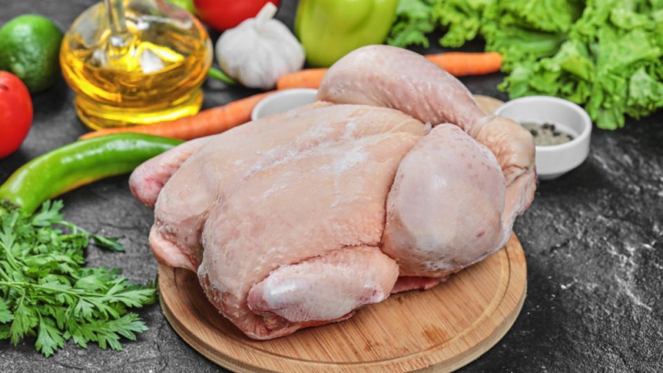 Как сделать покупную курицу более натуральной: советы от работника птицефабрики Как сделать покупную курицу более натуральной: советы от работника птицефабрики