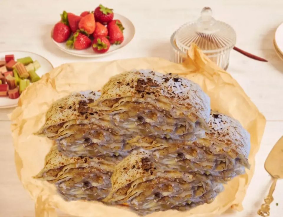 Яблочный штрудель из лаваша: быстро, просто и вкусно! Яблочный штрудель из лаваша: быстро, просто и вкусно!