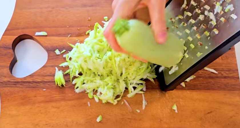 Запеканка из кабачков и картофеля: идеальный семейный ужин Запеканка из кабачков и картофеля: идеальный семейный ужин