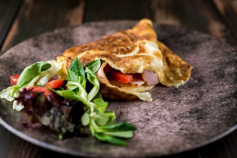 Яичные блины с сыром: нежные, воздушные и невероятно вкусные