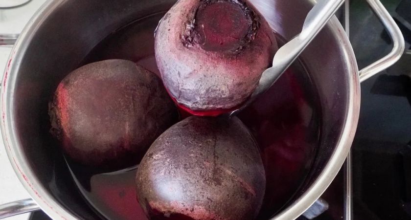Как быстро и вкусно приготовить свеклу: секреты и лайфхаки