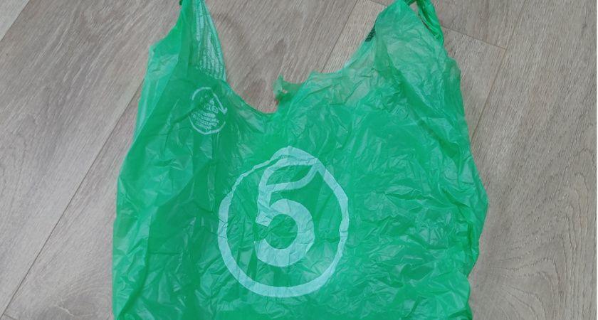 Можно ли использовать пакеты из магазина для мусора? Развенчиваем мифы