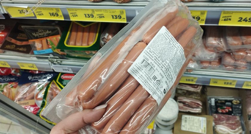 Осторожно, сосиски: какие бренды не стоит брать даже со скидкой