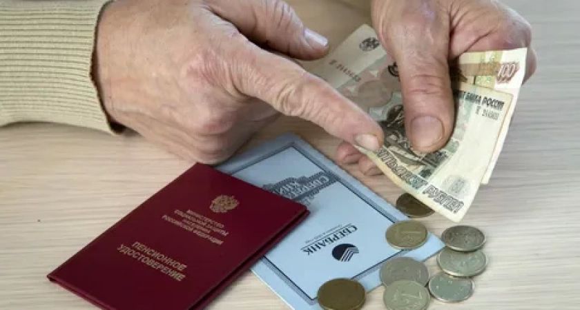 Рекордные пенсии лётчиков-испытателей: сколько они получают?