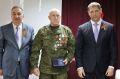 В Биробиджане отметили героев: медали "Отец солдата" вручили родителям военнослужащих