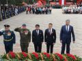 Депутаты Биробиджана возложили цветы к Вечному огню в честь героев