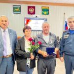 В Ленинском районе ЕАО отцов солдат СВО наградили медалями "Отец солдата" В Ленинском районе ЕАО отцов солдат СВО наградили медалями "Отец солдата"