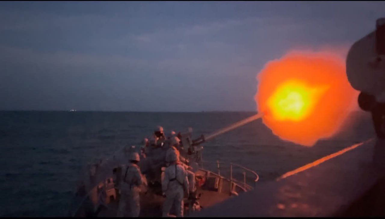 От угроз к действиям. Корабли ВМС Таиланда участвуют в конфликте с камбоджийцами