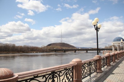 ПРОИСКИ АНГЛО-ФРАНЦУЗОВ И АМЕРИКАНЦЕВ НА ДАЛЬНЕМ ВОСТОКЕ В XIX ВЕКЕ «Овладеть Камчаткой, Амуром, Сахалином, отрезать Россию от Восточного...