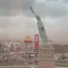 Анатолий Кузичев: Хотел бы написать заголовок типа «Символическое падение гегемонии США началось с Бразилии»